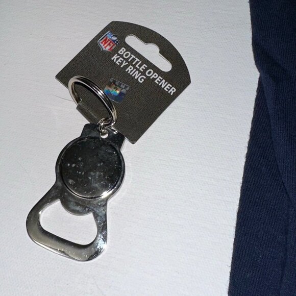 NEW PATRIOTS SUPER BOWL SHIRT / BOTTLE OPENER - Picture 4 of 5